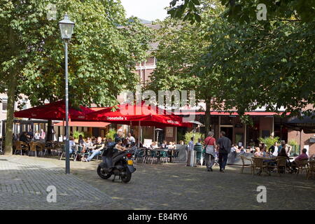 Arnhem, Niederlande - 28. September 2014: Jansplein in Arnheim Stockfoto