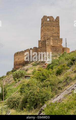 Blick von unten Schloss Vozmediano, Soria. Stockfoto