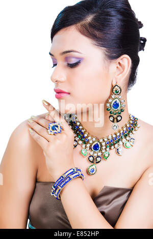 Glamour Damen entwerfen Indianerschmuck Stockfoto