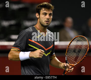 Tokio, Japan. 1. Oktober 2014. Marcel Granollers Spanien reagiert während der zweiten Runde an Rakuten Japan Open Tennis Championships 2014 gegen Steve Johnson von den Vereinigten Staaten in Tokio, 1. Oktober 2014. Bildnachweis: Stringer/Xinhua/Alamy Live-Nachrichten Stockfoto