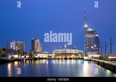 Einkaufszentrum Mediterraneo, Atlantic Hotel Sail City, Columbus Center, Klimahaus Bremerhaven, Havenwelten, Neuer Hafen Stockfoto