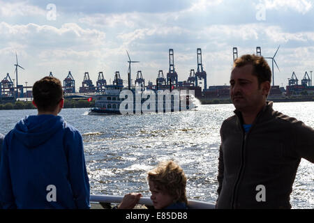 Paddel Boot Fähre Louisiana Star, Hamburg Hafen, Deutschland, Europa. -September 2014 Stockfoto