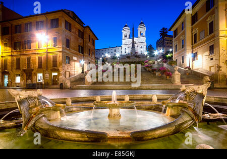 Spanische Treppe in der Nacht. Stockfoto