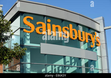 Sainsbury Supermarkt Supermarkt in Northfield, Birmingham, West Midlands. Stockfoto