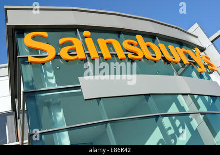 Sainsbury Supermarkt Supermarkt in Northfield, Birmingham, West Midlands. Stockfoto