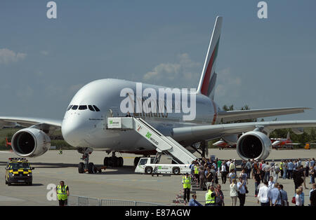 Schönefeld, Deutschland, Besucher auf der ILA 2014 Airbus Stockfoto