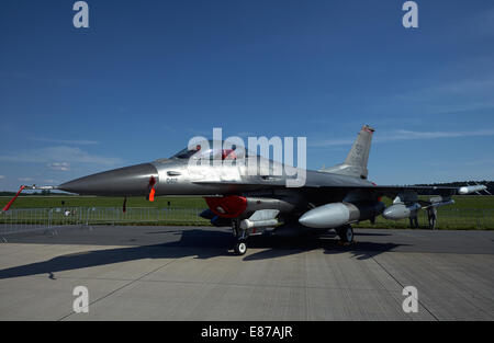 Schönefeld, Deutschland, eine f-16 auf der ILA 2014 Stockfoto