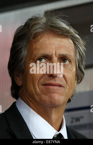 Leverkusen, Deutschland. 1. Oktober 2014. Lissabons Trainer Jorge Jesus vor dem UEFA Champions League-Gruppe C-Fußball-Spiel zwischen Bayer 04 Leverkusen und SL Benfica Lissabon in Leverkusen, Deutschland, 1. Oktober 2014. Bildnachweis: Dpa picture Alliance/Alamy Live News Stockfoto