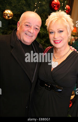 Männer Theaterpreise im Midland Hotel.  Tim Healy und Denise Welch. Foto: Chris Bull Stockfoto