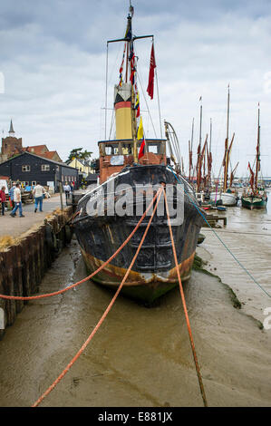 Der Dampf Schlepper 'Brent' festgemacht am Kai in Maldon Hythe auf dem Blackwater River in Essex. Stockfoto