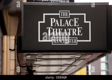 25.06.12 GV des Palace Theatre, Oxford Straße, Manchester. Stockfoto