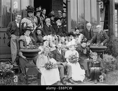 Hochzeit in der Familie Partei 1897. Foto Ilkley, Yorkshire, England. Stockfoto