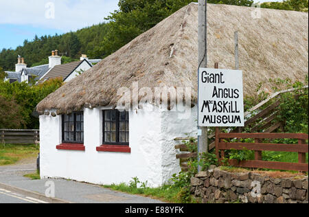 Giant Angus MacAskill Museum in Dunvegan High Street, Isle Of Skye. Stockfoto