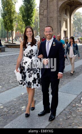 Parma, Italien. 27. Sep, 2014. Prinzessin Viktória und Prinz Jaime de Bourbon Parme während der Präsentation des Buches "Les Bourbon Parme, Une Famille Engagée Dans l ' Histoire" in der Biblioteca Palatina in Parma, Italien, 27. September 2014. Foto: Albert Nieboer/Niederlande, kein Draht-SERVICE/Dpa/Alamy Live News Stockfoto