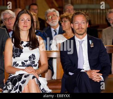 Parma, Italien. 27. Sep, 2014. Prinzessin Viktória und Prinz Jaime de Bourbon Parme während der Präsentation des Buches "Les Bourbon Parme, Une Famille Engagée Dans l ' Histoire" in der Biblioteca Palatina in Parma, Italien, 27. September 2014. Foto: Albert Nieboer/Niederlande, kein Draht-SERVICE/Dpa/Alamy Live News Stockfoto