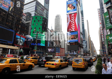 New York, USA, Rush-Hour Times Square Stockfoto