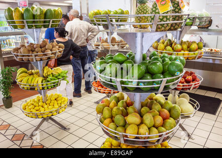 Miami Florida, Tamiami Trail, El Palacio de los Jugos, Restaurant Restaurants Essen Essen Essen Essen gehen Cafe Cafés Bistro, kubanisch, Produkte anzeigen sal Stockfoto