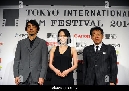 Toranomon, Tokio, Japan. 30. September 2014. Japanische Schauspielerin MIKI NAKATANI erscheint als Festival Muse auf einer Pressekonferenz, vollständige Line-up für das 27. Tokyo International Film Festival in Toranomon Hills in Tokio Dienstag Sept. 30 2014 bekannt zu geben. © Hiroko Tanaka/ZUMA Draht/Alamy Live-Nachrichten Stockfoto