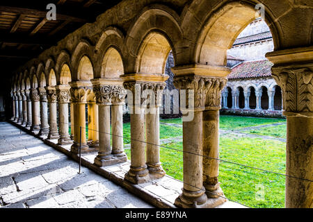 Collegiate Kirche von Santa Juliana, Santillana del Mar, Kantabrien, Spanien Stockfoto