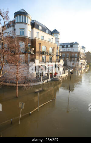 Staines Upon Thames Überschwemmungen 2014 Stockfoto