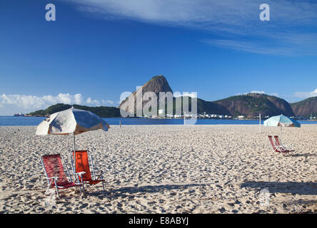 Flamengo Beach und Zuckerhut, Rio De Janeiro, Brasilien Stockfoto