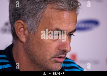 Jose Mourinho, Trainer von Chelsea Football Club befasst sich mit Medien vor Spiel Stockfoto