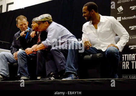 London, UK. 3. Oktober 2014. Reiseziel Star Trek. Darsteller aus Star Trek diskutieren die Serie Credit: Rachel Megawhat/Alamy Live News Stockfoto