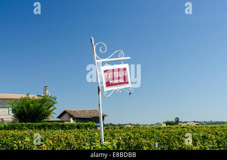 Melden Sie für Chateau Haut Ferrand Weinberge in der Region um Bordeaux Pomerol Stockfoto