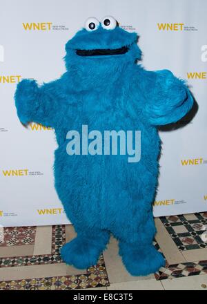 WNET jährliche Gala feiert Menschen und Partnerschaften, mit denen die Station gedeihen bei Cipriani 42nd Street, New York City mit: Cookie Monster wo: New York City, New York, USA bei: 1. April 2014 Stockfoto