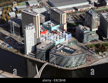 Luftaufnahme der Medienstadt in Salford Quays in der Nähe von Manchester, UK Stockfoto