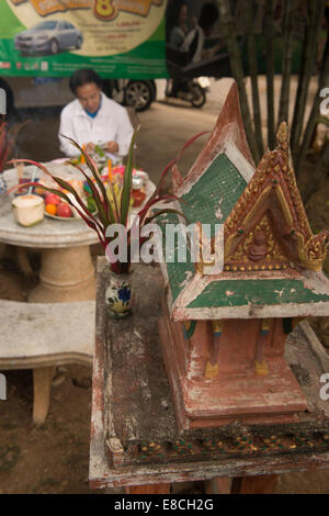 Schamanen Ritual für ändern das geistliche Haus im Norden von Thailand in Lampang Stockfoto