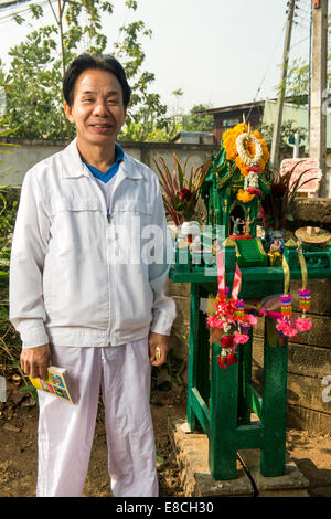 Schamanen Ritual für ändern das geistliche Haus im Norden von Thailand in Lampang Stockfoto