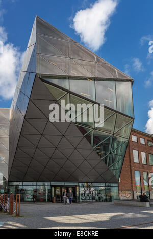 Bereiche und Gebäude der alten Werft in Elsinore (Helsingør) haben in der Kultur-Hof in Helsingør, Dänemark verwandelt. Stockfoto