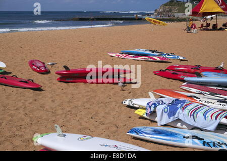 Collaroy Beach im Frühjahr, Surf lebensrettende Saison hat gerade erst begonnen (September), Sydney, Australien Stockfoto