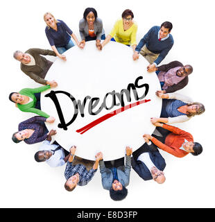 Diverse Menschen Hand in Hand träumen Konzept Stockfoto