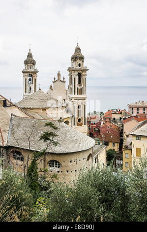 Barocke Kirche von San Matteo, Laigueglia, Riviera di Ponente, Ligurien, Italien Stockfoto