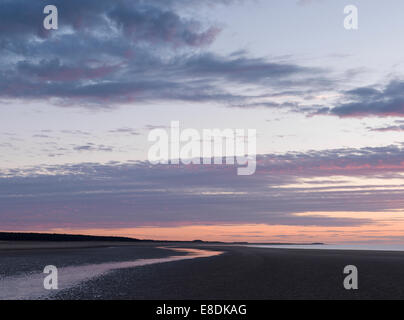 Sonnenuntergang am Holkham Bay, Norfolk Stockfoto