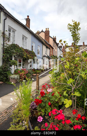 Bunte Hütten im unteren Broad Street, Ludlow, Shropshire, England, UK Stockfoto
