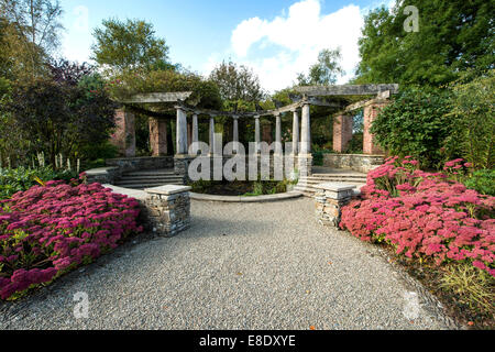 Der ummauerte Garten an der Rückseite des 18. Jahrhundert georgischen Dekanat, Oakfield Herrschaft, Raphoe, County Donegal, Irland, Europa Stockfoto