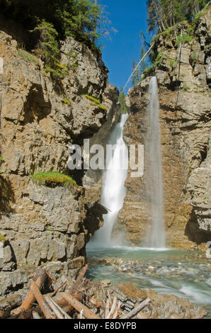 Wasserfall entlang der Johnston Creek Trail, Alberta, Kanada Stockfoto