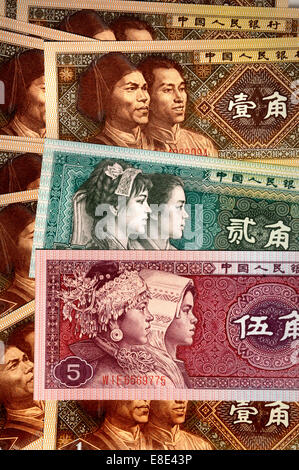 1, 2 und 5 Jiao chinesische Banknoten (1980) zeigen chinesische Porträts Stockfoto