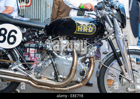 1950 Vincent Rapide Motorrad bei dem Goodwood Revival 2014, West Sussex, UK Stockfoto