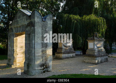 Alten Friedhof, Park Songeons, Comiiegne, Picardie, Frankreich Stockfoto