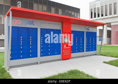 US Postal Service GoPost Bahnhof - Virginia USA Stockfoto