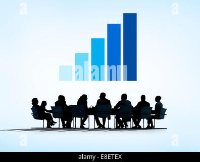 Silhouetten von Geschäftsleuten mit einem Treffen und die obige Grafik Stockfoto