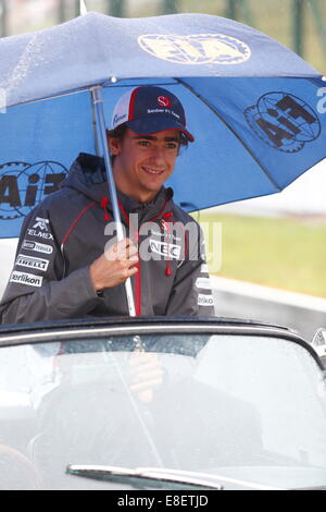 Esteban Gutiérrez, (GUTIERREZ), MEX, Team Sauber F1, SUZUKA, JAPAN, 05.10.2014, Formel 1 F1-Rennen, Grosser Preis, GP du Japon, Motorsport, Grand Prix von JAPAN, Foto: Sho TAMURA/AFLO SPORT Deutschland heraus Stockfoto