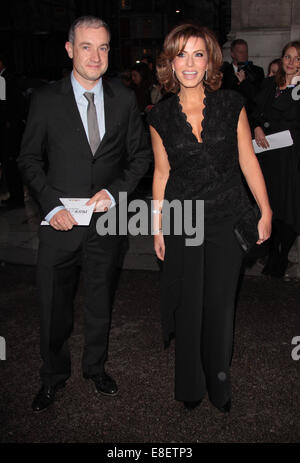 London, UK, 6. Oktober 2014: Natasha Kaplinsky besucht die Pride of Britain Awards im The Grosvenor House Hotel in London Stockfoto