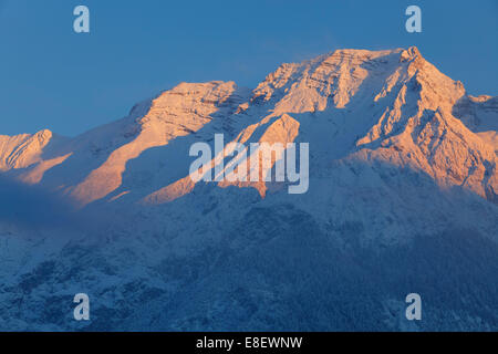 Mt Großer Bettelwurf im Morgen Bereich Lichts, Karwendel, Innsbruck, Tirol, Österreich Stockfoto