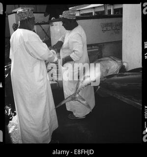 Oman, Maskat, Gelbflossen-Thunfisch-Verkauf auf Markt Stockfoto