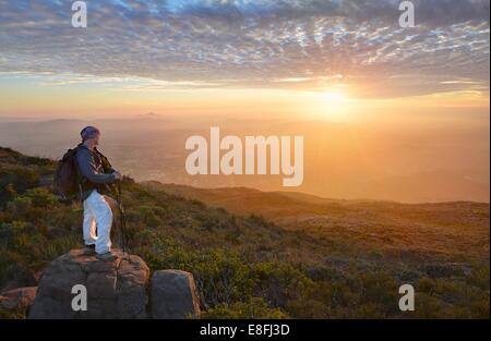 USA, California, Cleveland National Forest, Geschaeftsviertel Blick auf Sonnenuntergang Stockfoto